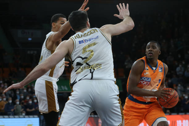 担任国际赛 担任国际赛